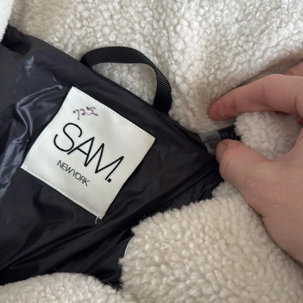 SAM. Puffer - Picture 3 of 8